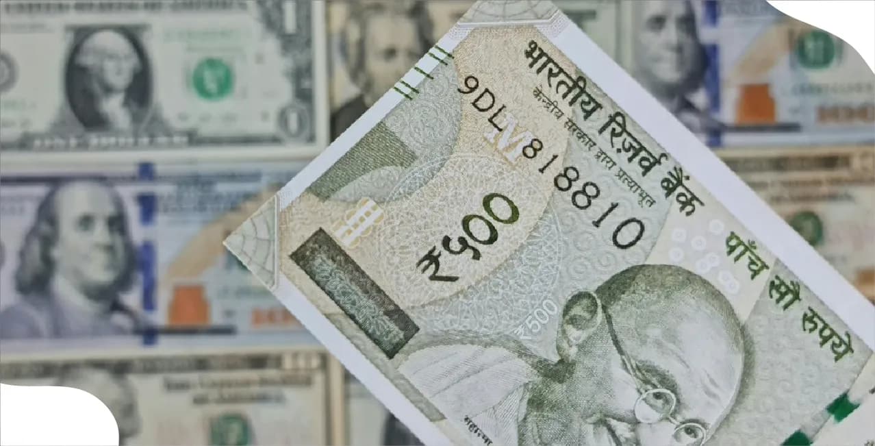 Forex Reserves Rise to $698.1 Billion After $2.7 Billion Gain