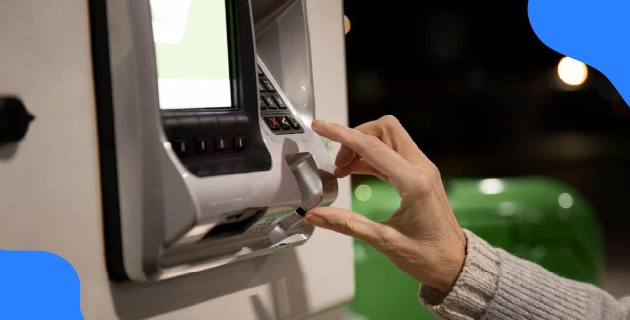 Indian Overseas Bank ATM Withdrawal Limit – Daily Cash Limit & Charges