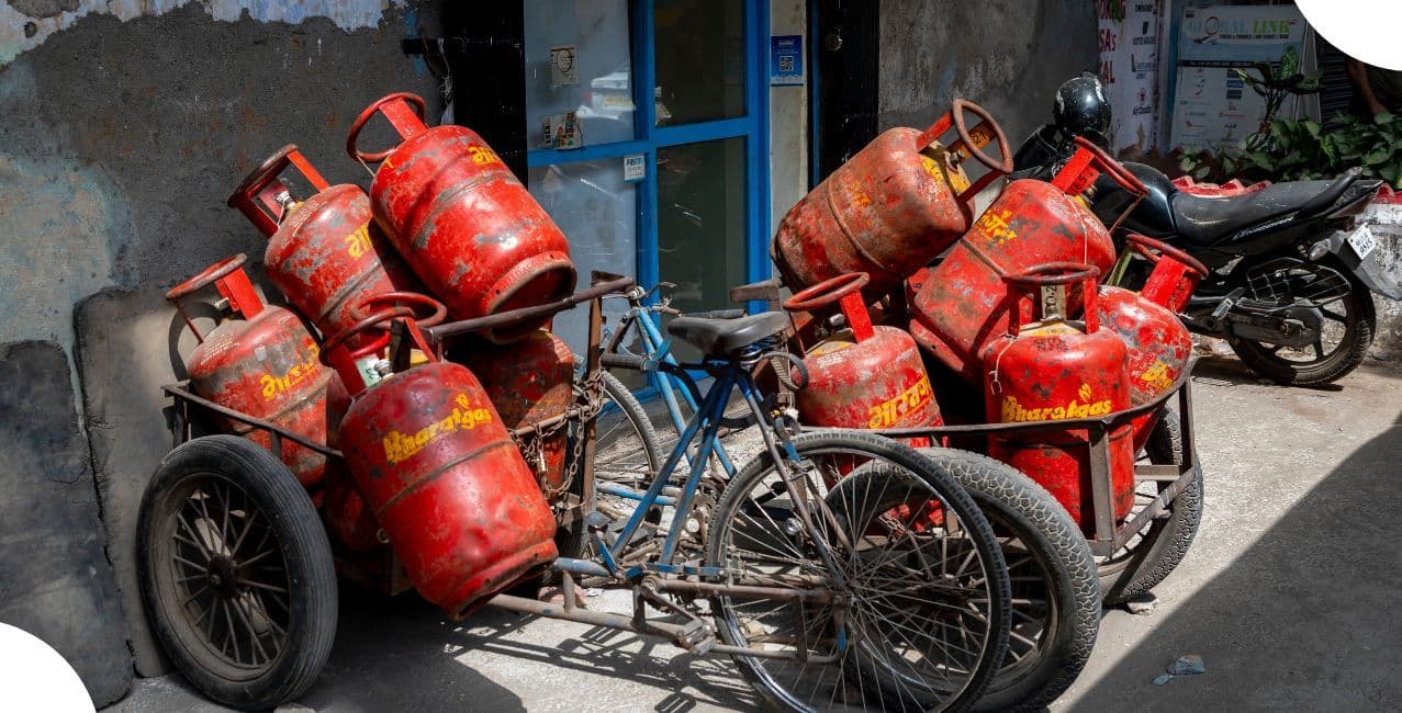 LPG Refill Shock: PNG Homes May Lose Cylinder Backup As India Tightens Supply