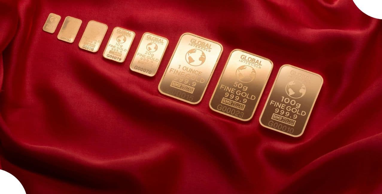 Gold Hits ₹1.59 Lakh: Experts See More Upside Ahead