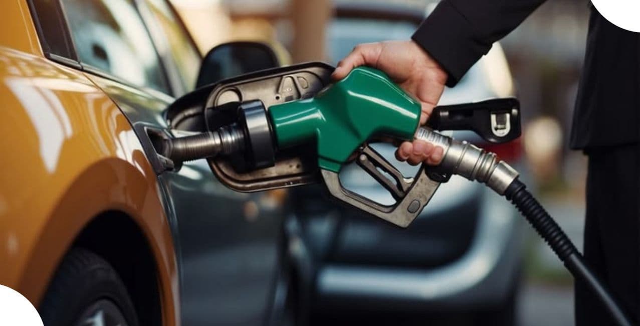 Fuel at ₹102 in Delhi, ₹111 in Mumbai. India's Pump Prices Hold at Elevated Levels