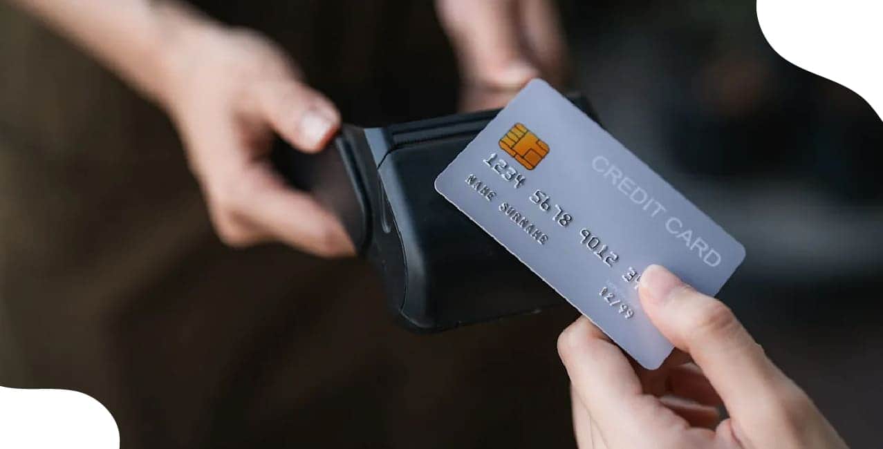 Credit Card Spends Rise Nearly 14% in August; New Issuances Hit Seven-Month High